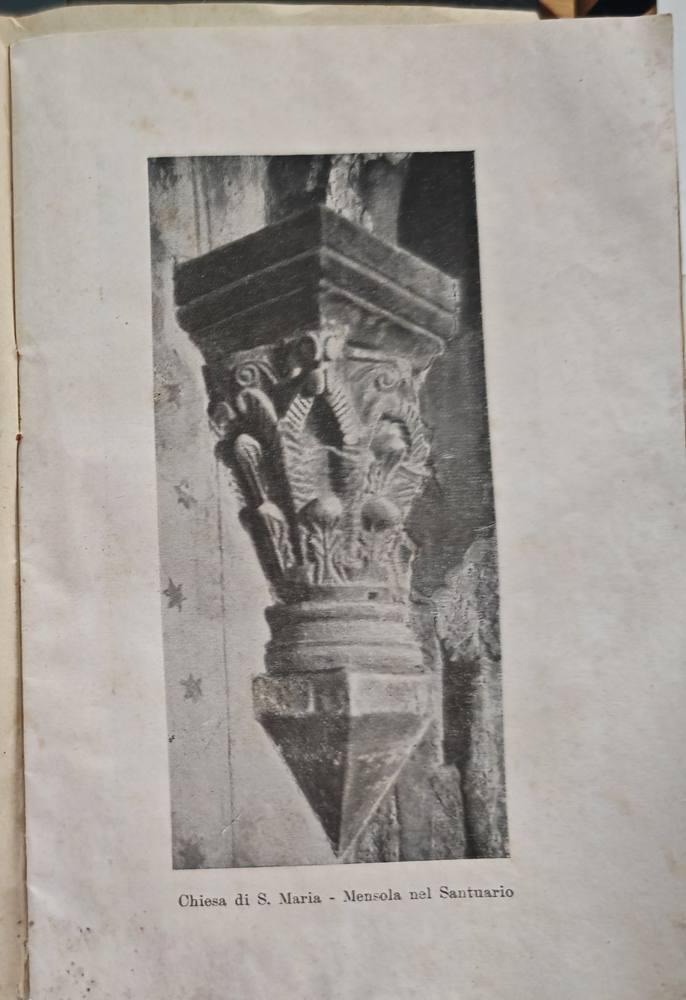 Chiesa di S. Maria – Mensola nel Santuario